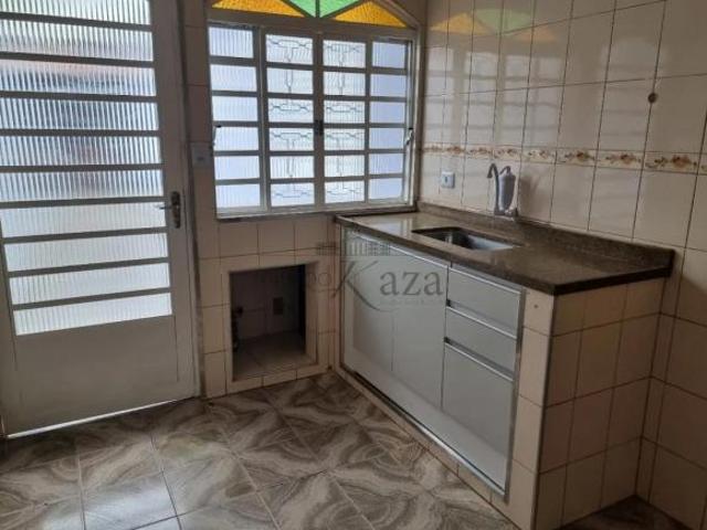 Oportunidade Casa Conjunto Residencial Trinta e Um de Março 3 Dormitórios 93m²