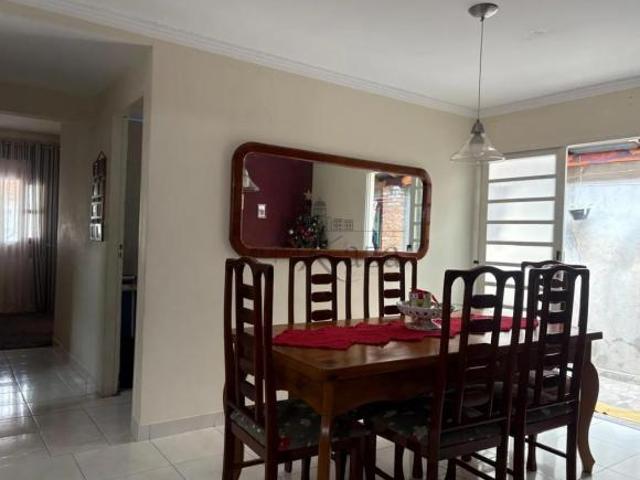 Oportunidade Casa Conjunto Residencial Dom Pedro I 3 Dormitórios 75m²
