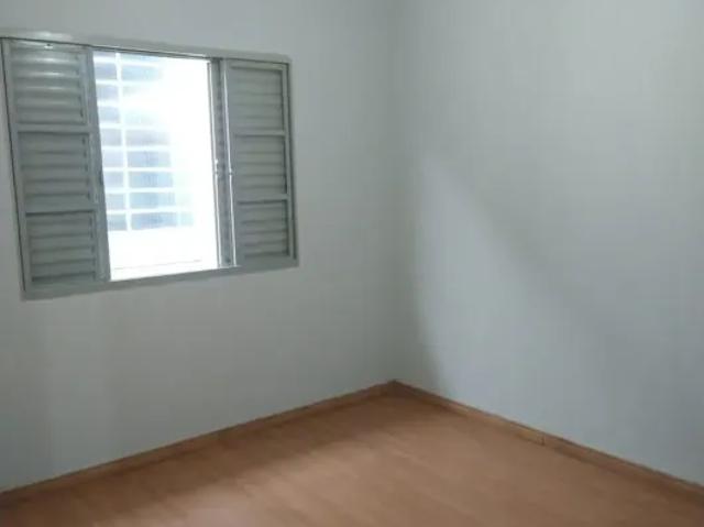 Oportunidade, casa de lote inteiro com edícula e quintal no Bosque dos Eucaliptos e mais