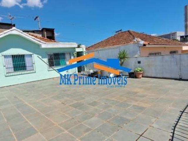 Oportunidade: Casa e Salão Comercial na Vila Quitaúna