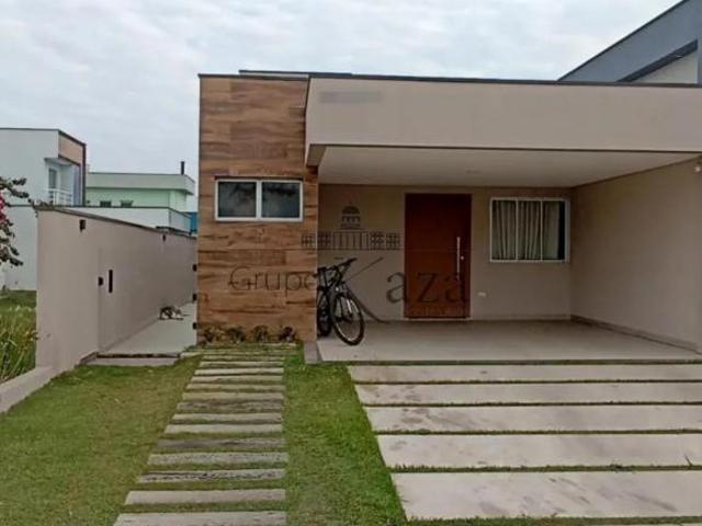 Oportunidade Casa em Condomínio Bosque dos Manacás 3 Dormitórios uma suíte 120m² terreno 200m²