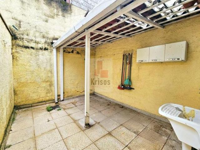 Oportunidade! Casa em condomínio de 80m² 2 dormitórios 1 vaga