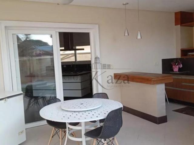 Oportunidade Casa em Condomínio Jacareí Jardim Altos de Santana II Villas De `Anna 5 Dormi