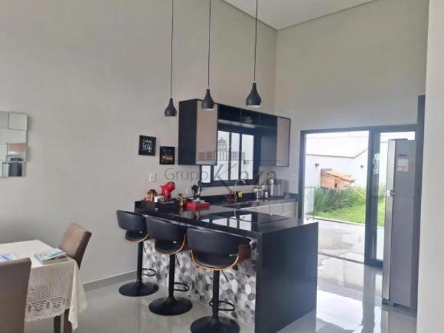 Oportunidade Casa em Condomínio Residencial Alta Vista 2 Condomínio Reserva do Vale 3 Dormit