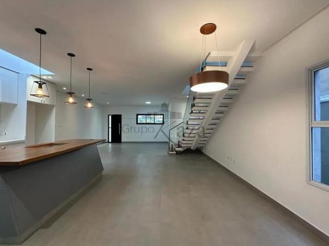 Oportunidade Casa em Condomínio Residencial Bosque dos Manacás Jardim Jacinto 3 Dormitórios