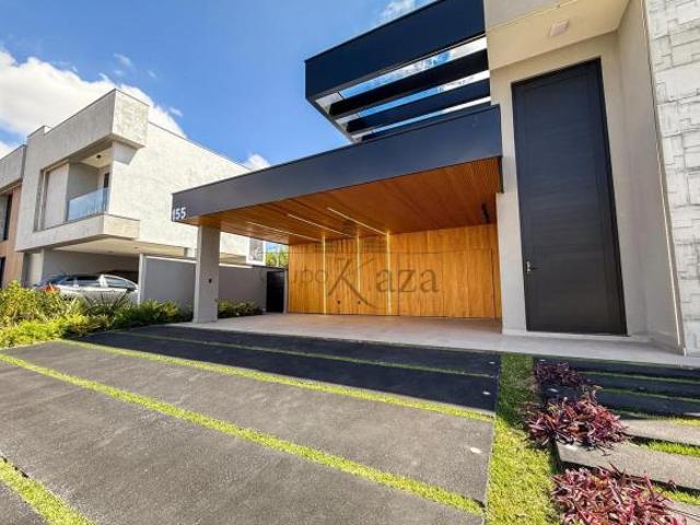 Oportunidade Casa em Condomínio Vivant Urbanova Venda e locação 4 Suítes 390m² Terreno 452m²