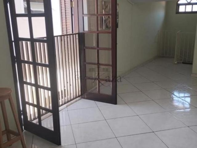 Oportunidade Casa Jardim das Industrias 2 Dormitórios 59,50m²
