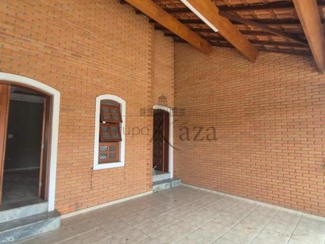 Oportunidade Casa Jardim Flórida Jacareí 4 Dormitórios duas suítes 241m²