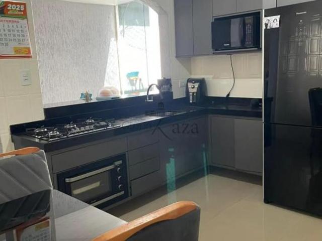 Oportunidade Casa Jardim Vale do Sol 2 Dormitórios 75m²