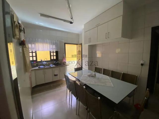 Oportunidade Casa Residencial Bosque dos Ipês 3 Dormitórios 85m²