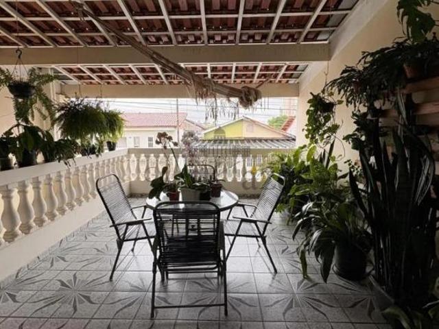 Oportunidade, Casa Sobrado Bosque dos Eucaliptos, Zona Sul, 3 Dormitórios, Área Gourmet, 2 Garagem
