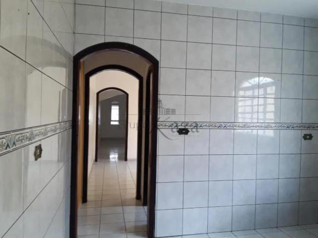 Oportunidade Casa Sobrado Jacareí Jardim Emília 3 Dormitórios 154m²