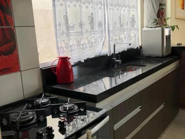 Casa de 250 m² com 2 quartos à venda em Jardim Terras de Santa Helena