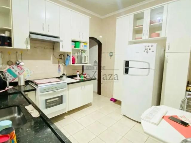 Oportunidade Casa Sobrado Jardim Vale do Sol 4 Dormitórios 160m²