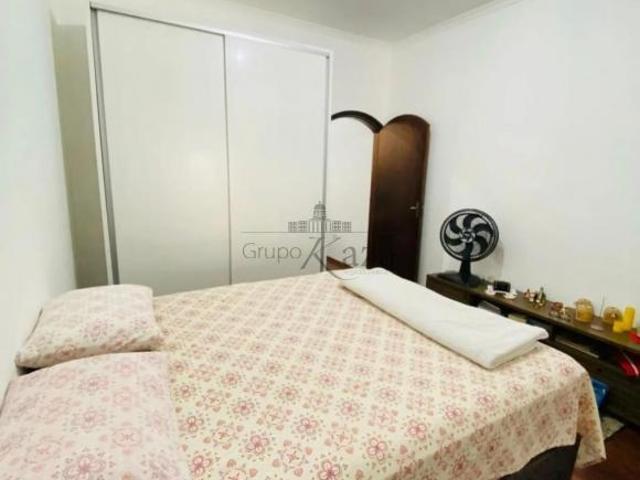Oportunidade Casa Sobrado Jardim Vale do Sol 4 Dormitórios 160m²