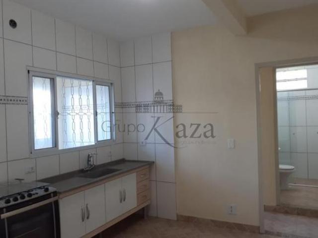 Oportunidade Casa Sobrado Jardim Cruzeiro do Sul 3 Dormitórios 166m²