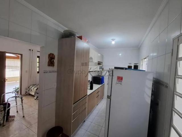 Oportunidade Casa Sobrado Jardim Imperial 2 Dormitórios 60,35m²