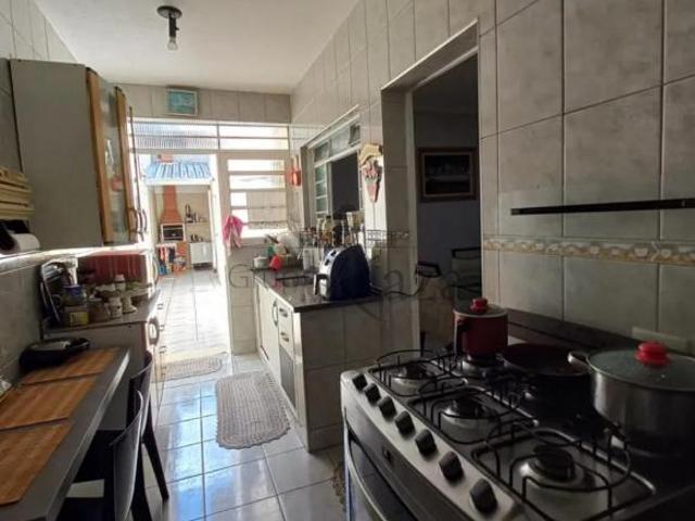 Oportunidade Casa Sobrado Jardim Sul 4 Dormitórios 146m²
