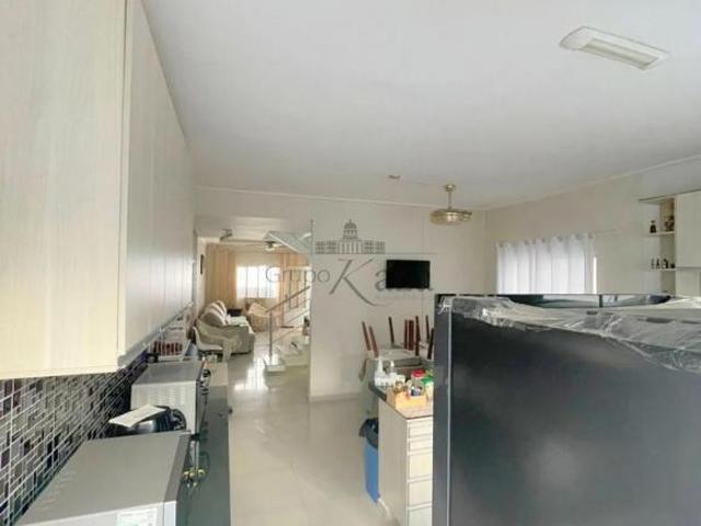 Oportunidade Casa Sobrado Residencial De Ville 3 Dormitórios 180m² Estuda Permuta