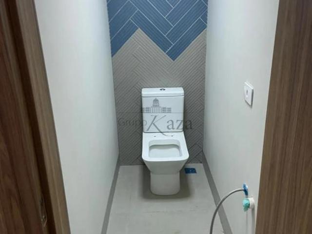 Oportunidade Casa Sobrado Residencial De Ville 4 Dormitórios 150m²