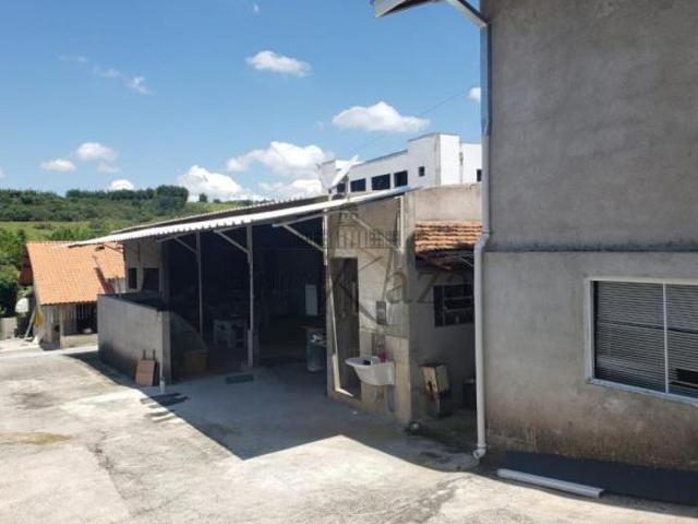 Oportunidade Chácara Putim 2.800m² 2 Casas Piscina