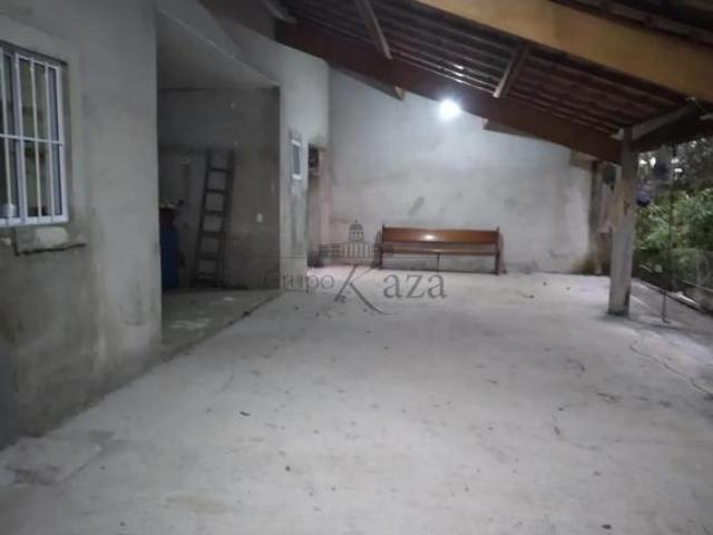 Oportunidade Chácara Rural Veraneio Ijal 2 Dormitórios 1.500m²