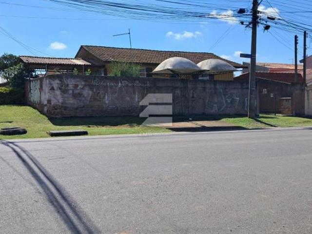 Oportunidade a 500 metros da Rua Prof. João Falarz