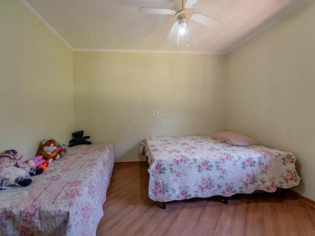 Oportunidade à venda, casa térrea na Urubatã!