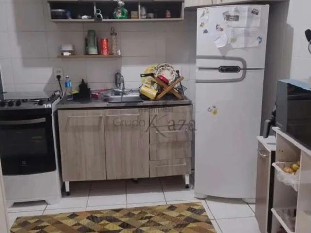 Oportunidade Apartamento Condomínio Cajuru III Cajuru 2 Dormitórios 44m²
