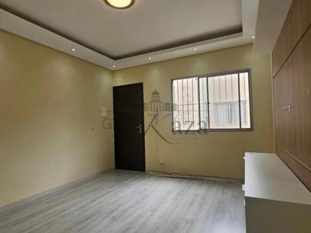 Oportunidade Apartamento Condomínio Conjunto Residencial Apinagés Jardim Marcondes 2 Dormitórios