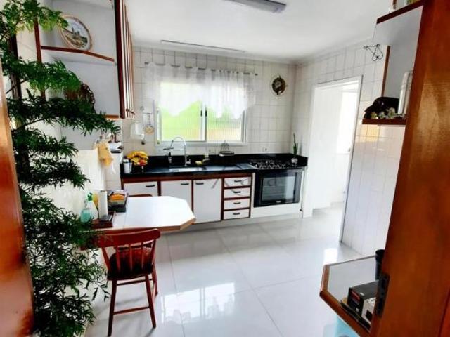 Oportunidade Apartamento Bosque dos Eucaliptos Edifício Tupã 3 Dormitórios 106m²