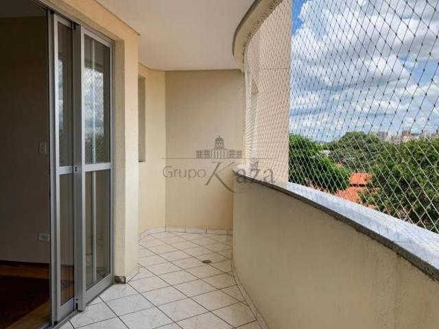 Oportunidade Apartamento Jardim das Indústrias Residencial Varandas Bouganville 2 Dormitório