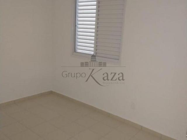 Oportunidade Apartamento Jardim das Paineiras II Residencial Bom Retiro I 2 Dormitórios 49
