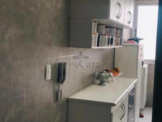 Excelente apartamento de 80 m² bem situado com 3 quartos 1 suíte à venda no Jardim Flórida