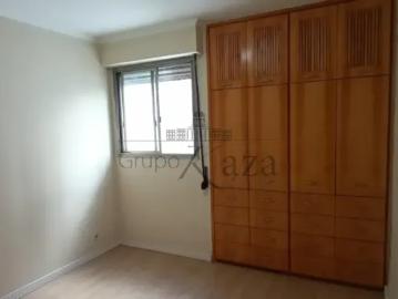 Oportunidade Apartamento Jardim São Dimas Edifício Flamboyant 2 Dormitórios 74m²