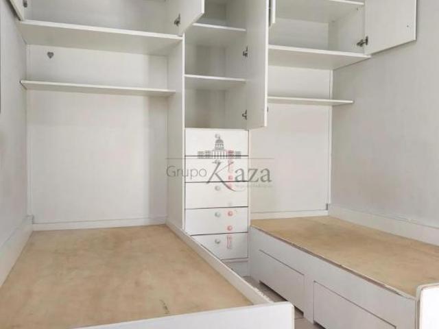 Oportunidade Apartamento Padrão Spazio Campo Di Savoya Parque Industrial 2 Dormitórios 52