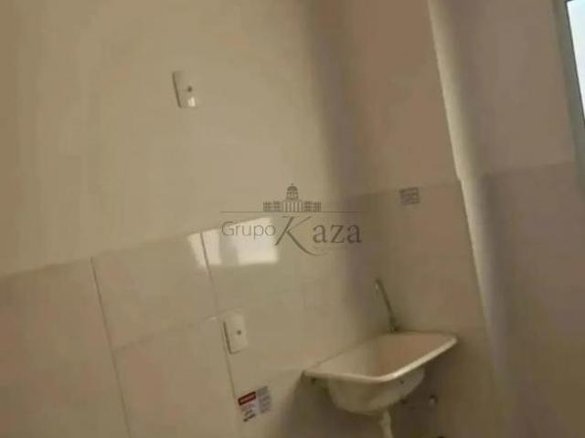Oportunidade Apartamento Residencial Campo das Tulipas Bom Retiro 2 Dormitórios 42m²