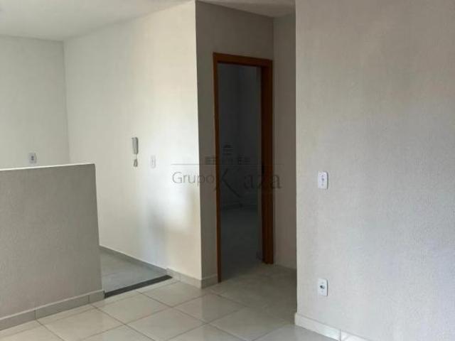 Oportunidade Apartamento Residencial Frei Galvão Parque Campo das Acácias 2 Dormitórios 44