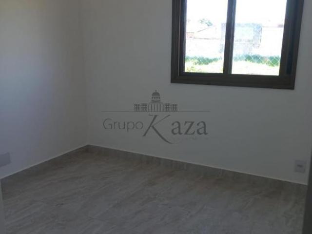 Oportunidade Apartamento Vila Industrial Residencial Maranata Vila Industrial 2 Dormitórios