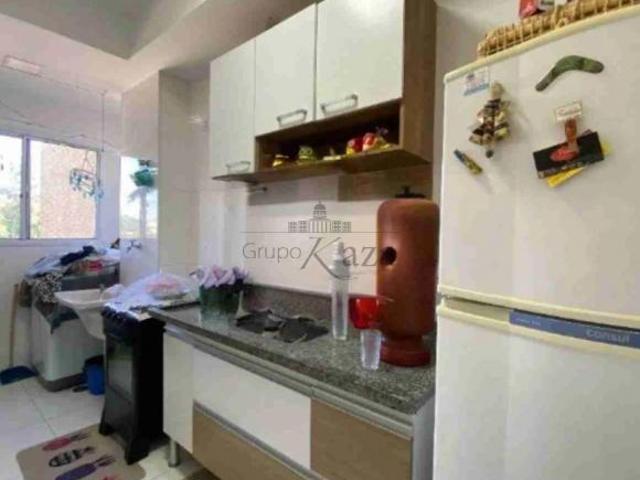Oportunidade Apartamento Vila Machado Residencial Tropical Garden 2 Dormitórios 68m²