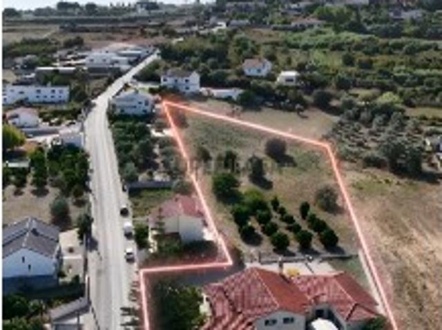 Oportunidade de Investimento, moradia com 6.500 m² de Terreno