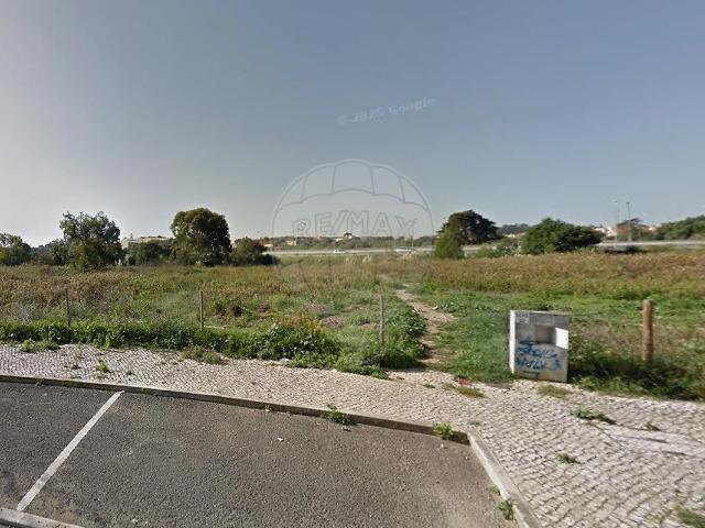 Oportunidade de Investimento – Terreno Urbano 6.166 m² em Al. m² Rio de mouro
