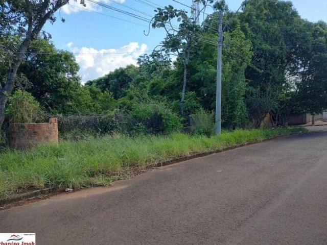 OPORTUNIDADE DE INVESTIMENTO 08 Terrenos à Venda no Jardim Seminário, totalizando 2.880 m²