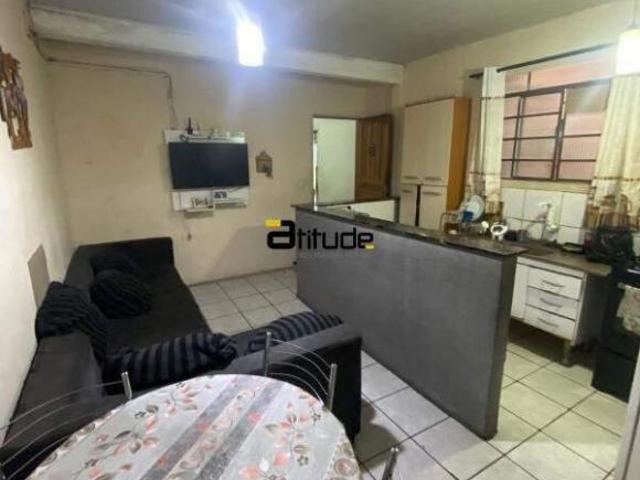 Oportunidade De Investimento – 03 Casas No Mesmo Terreno!