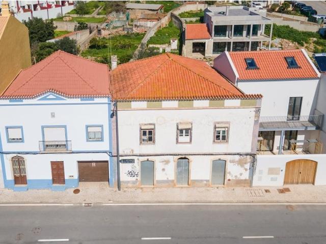 Oportunidade de Reabilitação de Moradia com ARU em Ferragudo