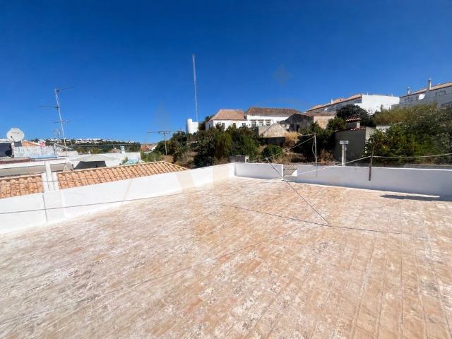 Oportunidade de Reabilitação e Desenvolvimento em Tavira 114m² Tavira Santiago