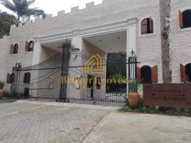 Oportunidade de terreno dentro do condomínio Park Imperial com 360 m²