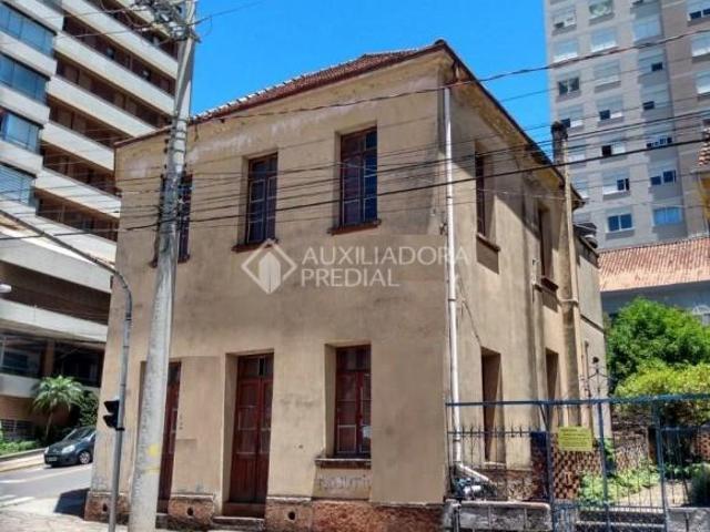 OPORTUNIDADE DE TERRENO NO CENTRO DA CIDADE
