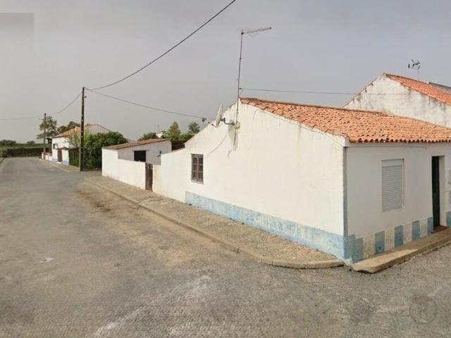 Oportunidade em Rouquenho Moradia T2, 3 frentes com Alma A. 95m² Ferreira do Alentejo e Canhestros