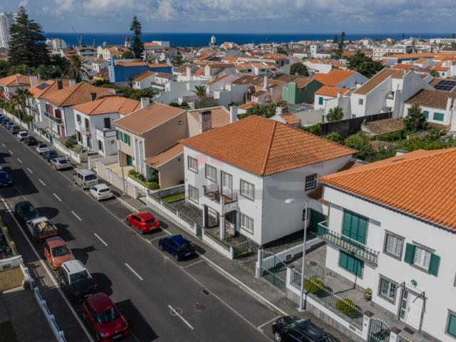 Oportunidade Exclusiva de Investimento em Ponta Delgada